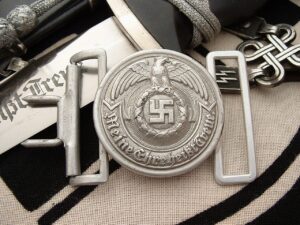 1 - Mint SS Officer's Buckle by Overhoff - B226