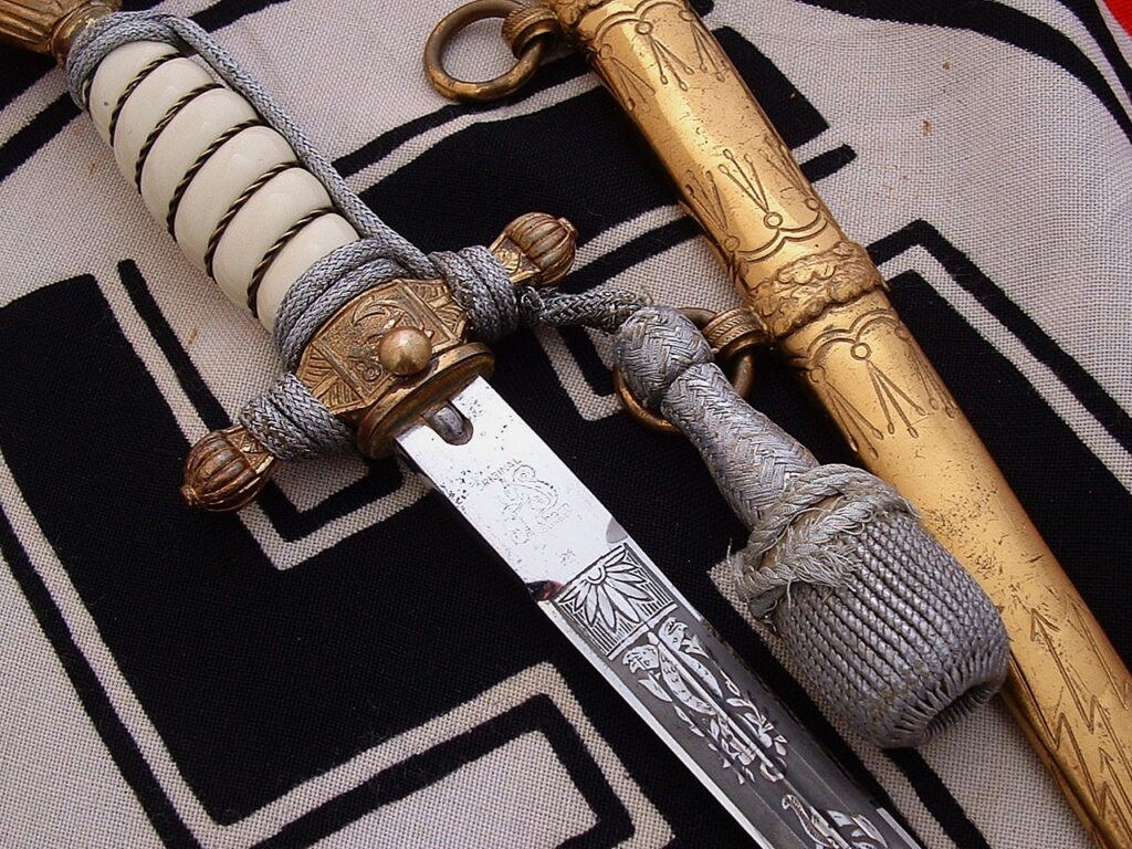 11 - 3rd Reich Navy Dagger by Eickhorn - D1237