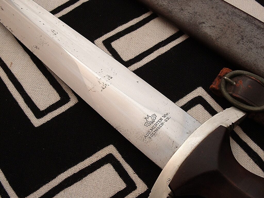 12 - Early Storm Trooper's Dagger by Merten - D1232