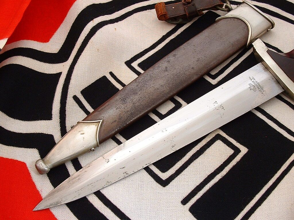 3 - Early Storm Trooper's Dagger by Merten - D1232