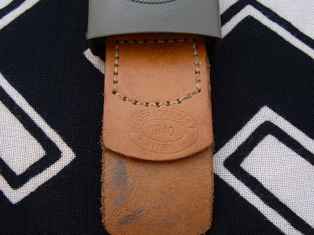 3 - Super Nice Army Buckle - B223