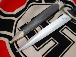 4 - Early SS M33 by Klaas - D1241