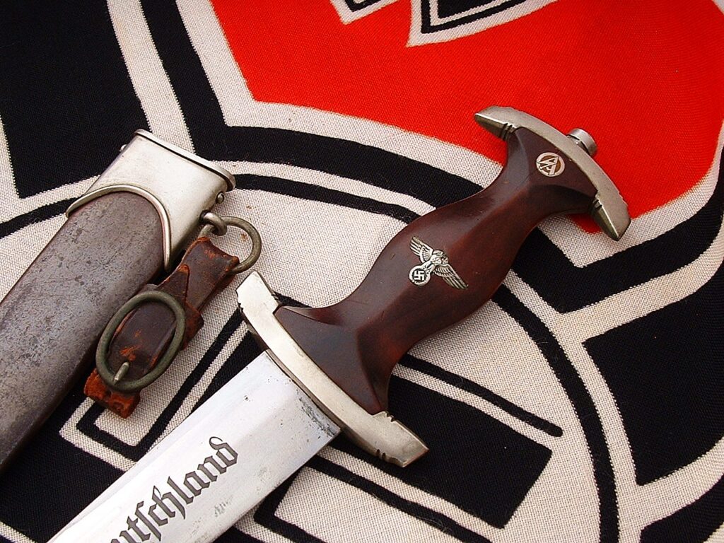 4 - Early Storm Trooper's Dagger by Merten - D1232