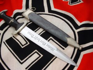 5 - Early SS M33 by Klaas - D1241