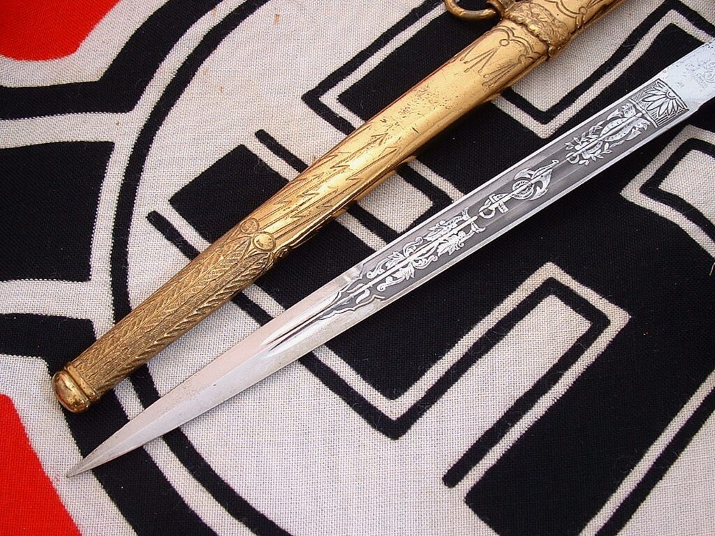 6 - 3rd Reich Navy Dagger by Eickhorn - D1237