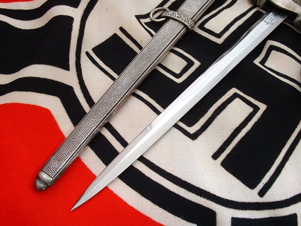 6 - Army Officer's Dagger by Alcoso - D1244