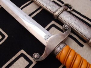 7 - Early Army Officer's Dagger by Eickhorn - D1235