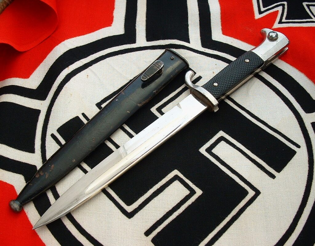 1 - 3rd Reich Short Dress Bayonet by Spitzer - RC158
