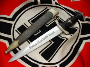 1 - Early M33 SS Dagger by Herder - D1251