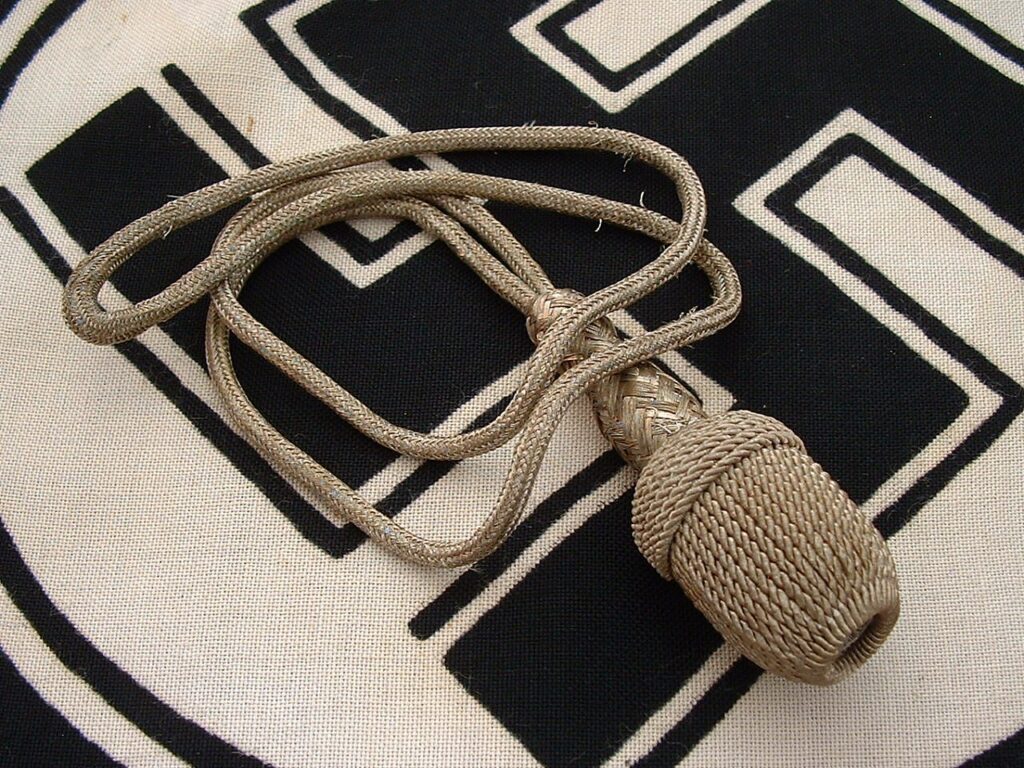 2 - Navy Dagger Knot - A807