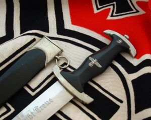 3 - Early M33 SS Dagger by RZM 18835 - RC160