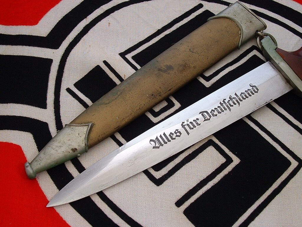 4 - Early SA Dagger by Puma - D1249