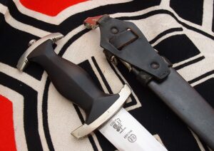 7 - Fantastic Mid-Period SS Dagger by Eickhorn - D1250