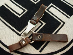 2 - 3 pc Hanger for Early SA Dagger - A814
