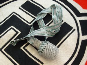 2 - DJ Cutlass Knot - A817