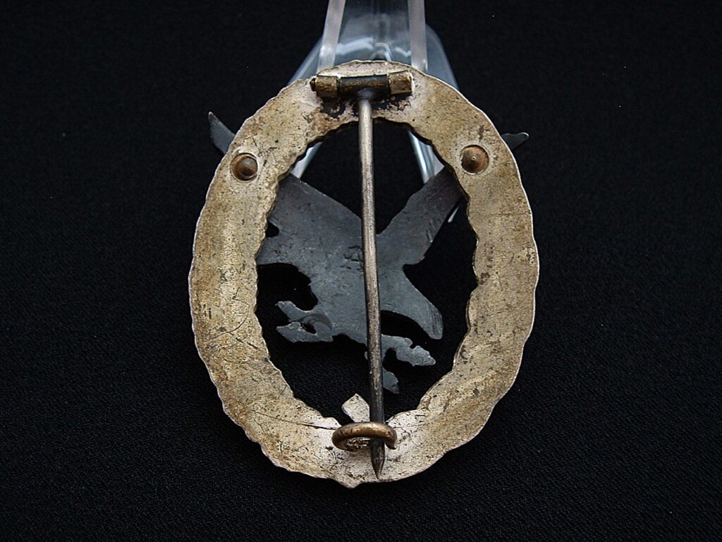 4 - Tombac Air Gunner Radio Operator Qualification Badge by Assmann - M570