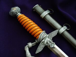 7 - 2nd Model Luftwaffe Officers' Dagger by Alcoso - D1256