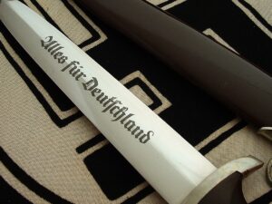 13 - Mint Full Rohm SA Honor Dagger by Wusthof - D1260