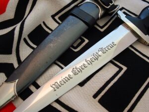 2 - Himmler Honor Dagger by Eickhorn - D1261