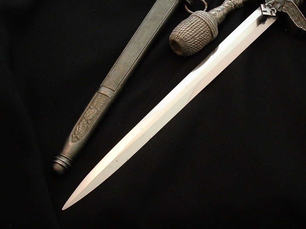 5 - Full Gilt 2nd Model Luft by Eickhorn - D1264