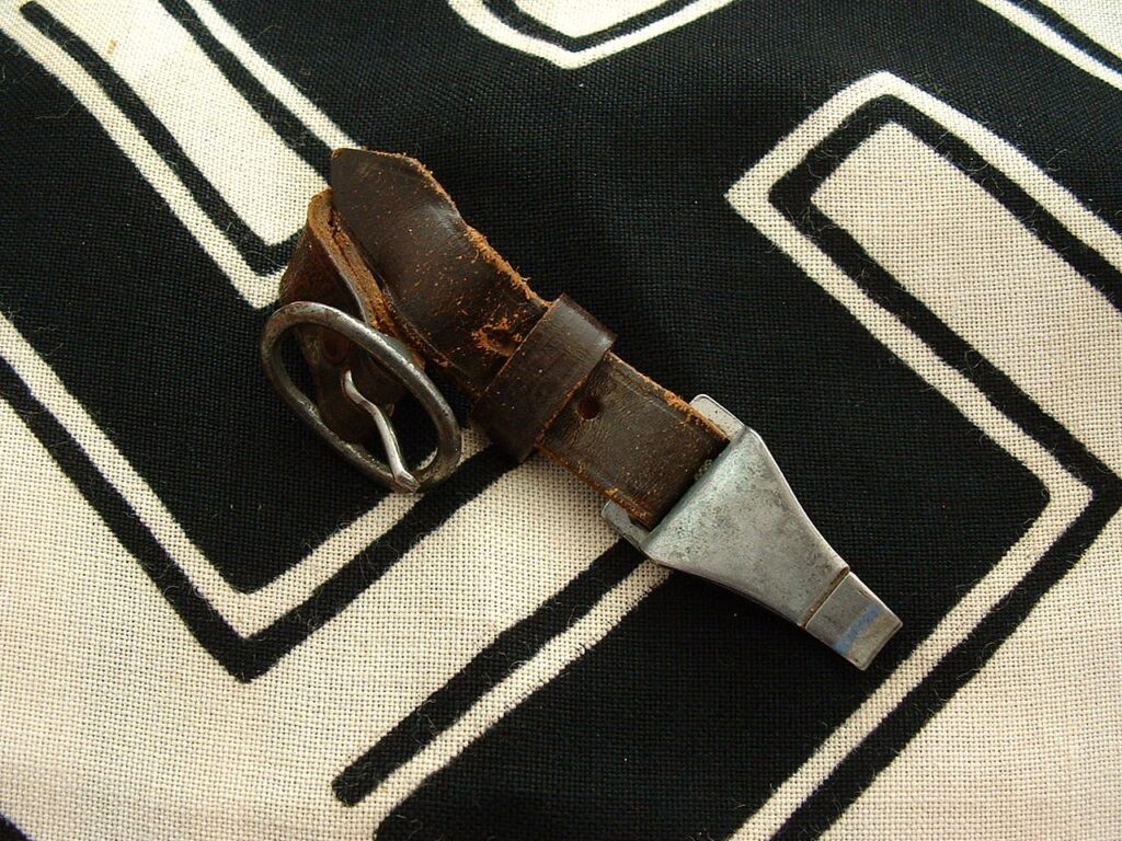 1 - SA M33 Short Hanger - A822
