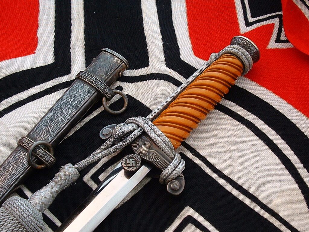 1 - Slant Grip Heer Dagger by WKC - D1273