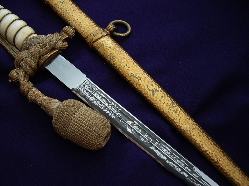 11 - A Beautiful 3rd Reich Navy Dirk by Eickhorn - D1271