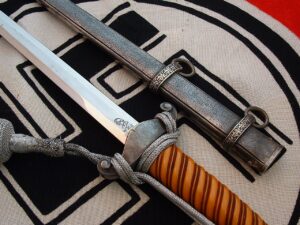 11 - Slant Grip Heer Dagger by WKC - D1273