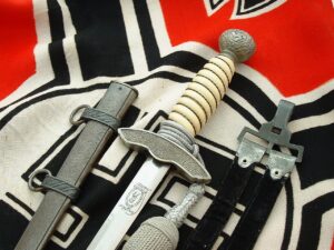 2 - 2nd Model Luft Officers' Dagger by E Pack - D1267