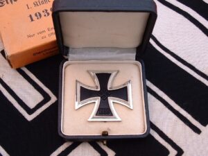 2 - Stunning Iron Cross 1st Class Complete by Steinhauer & Lück - M572