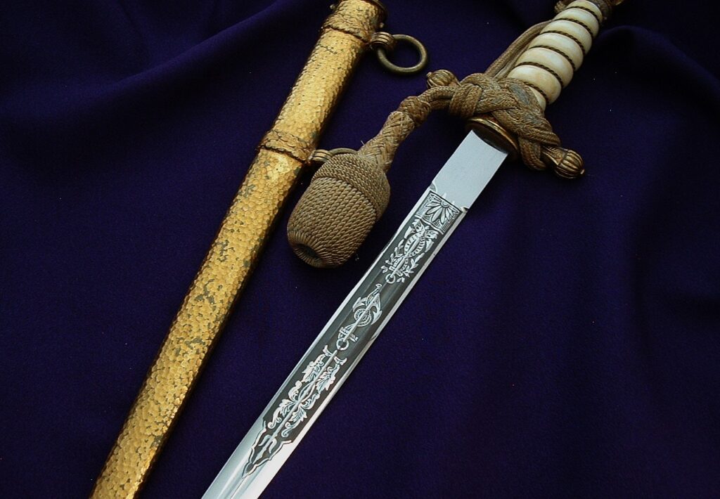 4 - A Beautiful 3rd Reich Navy Dirk by Eickhorn - D1271