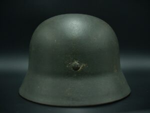 4 - M40 Single Decal Heer Helmet by ET 64 - H236