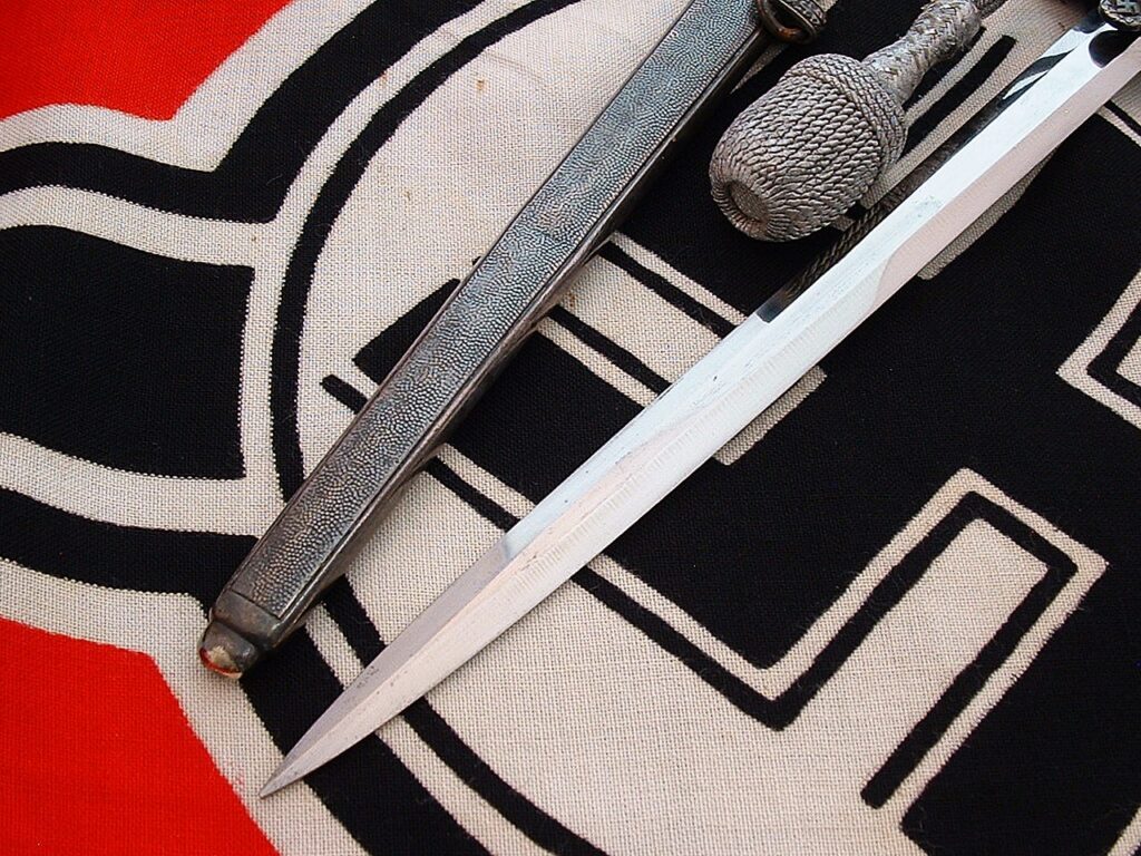 4 - Slant Grip Heer Dagger by WKC - D1273
