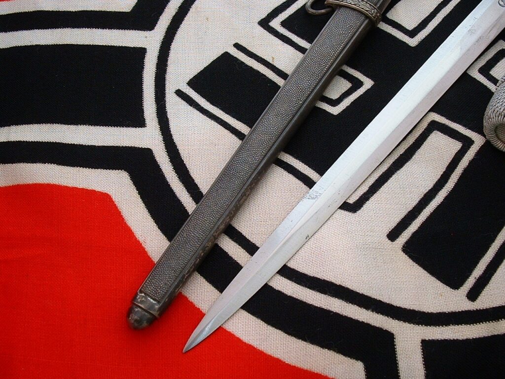 5 - Army Officer's Dagger by WKC - D1276