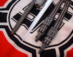 5 - Ivory 2nd Model Luftwaffe Officers Dagger by Eickhorn - D1272