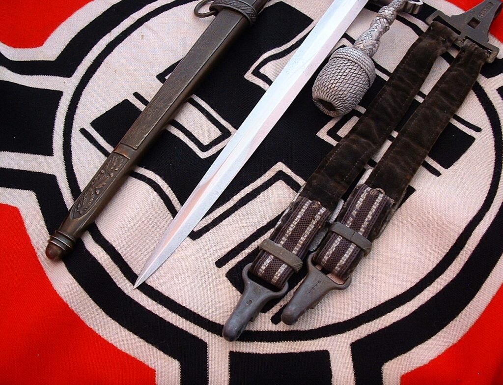 6 - Ivory 2nd Model Luftwaffe Officers Dagger by Eickhorn - D1272