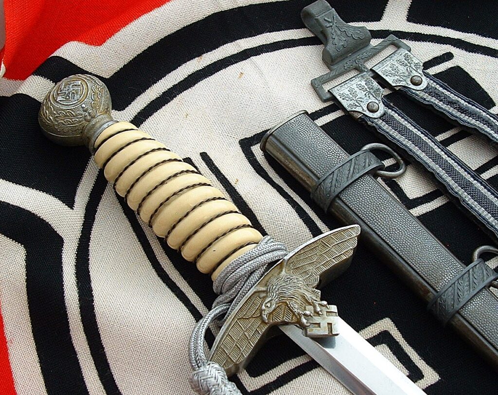 8 - 2nd Model Luft Officers' Dagger by E Pack - D1267