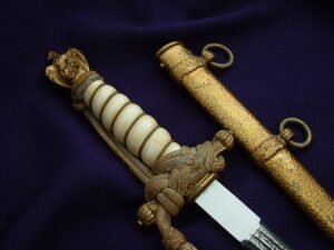 8 - A Beautiful 3rd Reich Navy Dirk by Eickhorn - D1271