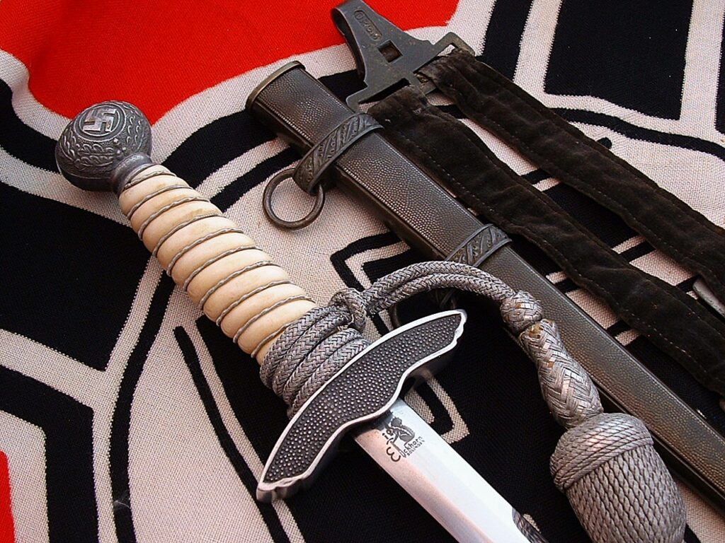 8 - Ivory 2nd Model Luftwaffe Officers Dagger by Eickhorn - D1272