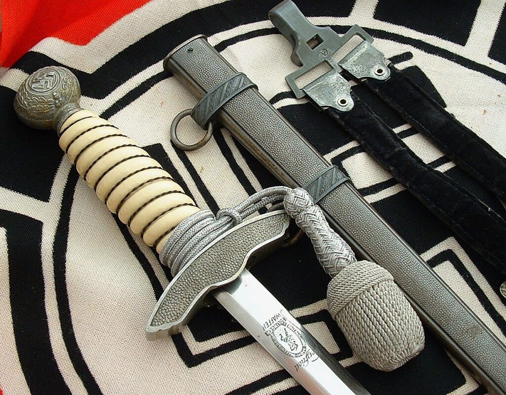 9 - 2nd Model Luft Officers' Dagger by E Pack - D1267