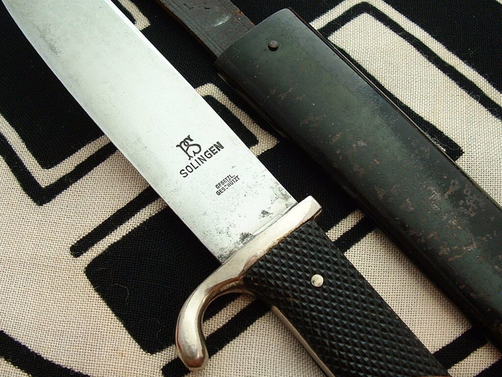 9 - Early Hitler Youth Knife by Seilheimer - D1266