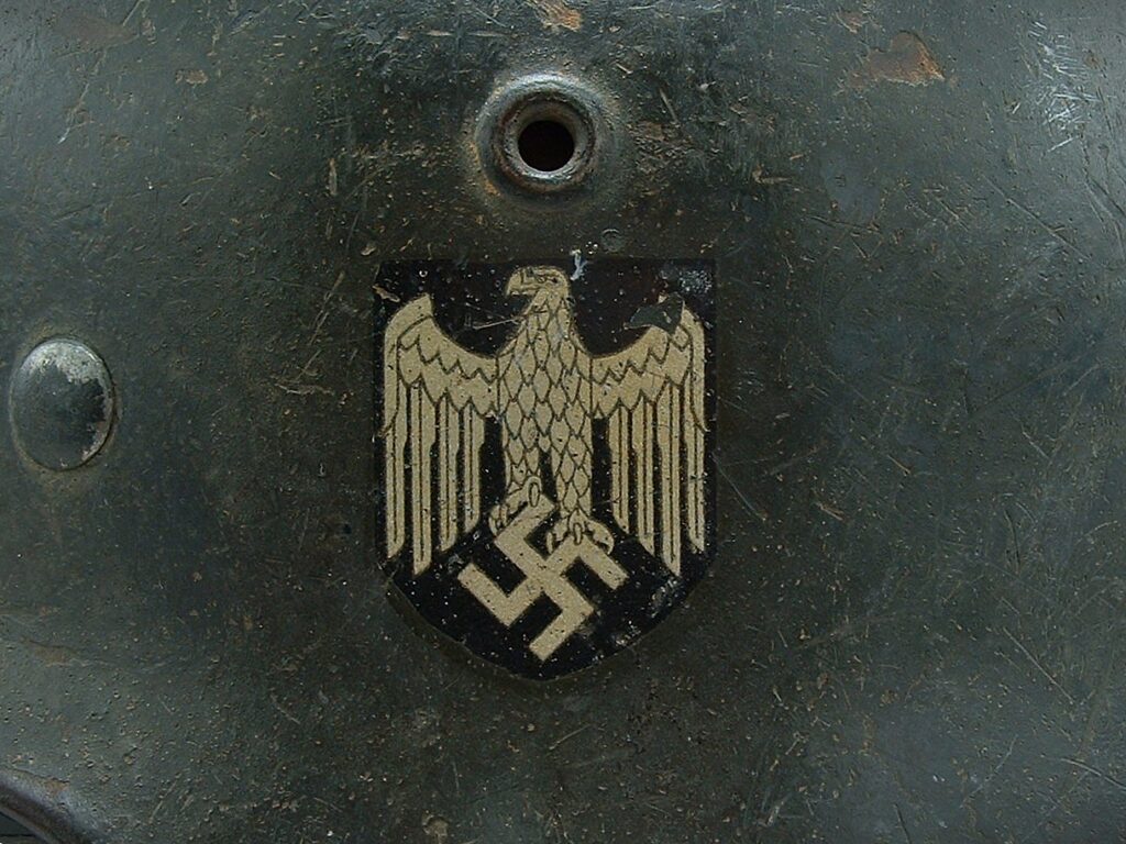 9 - Model 40 Single Decal Heer by ET - H235