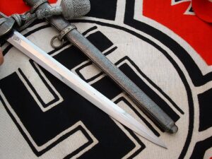 9 - Slant Grip Heer Dagger by WKC - D1273