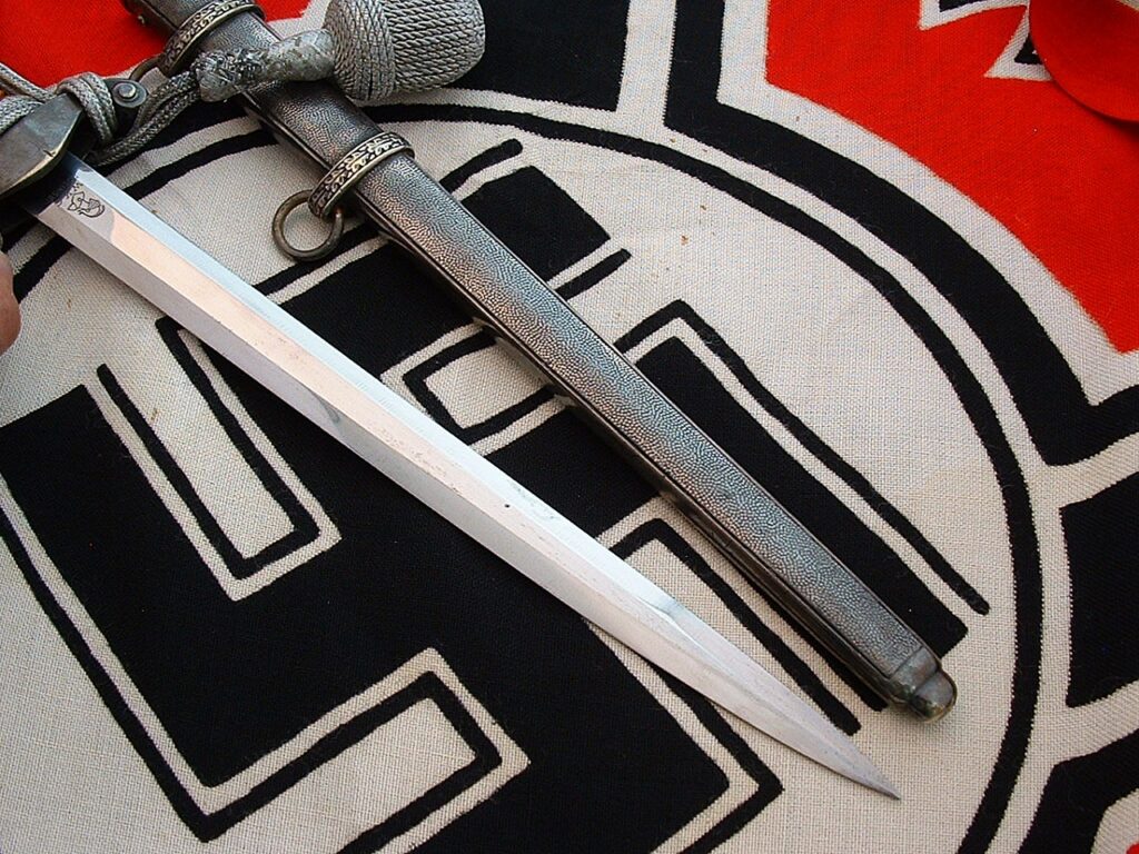 9 - Slant Grip Heer Dagger by WKC - D1273