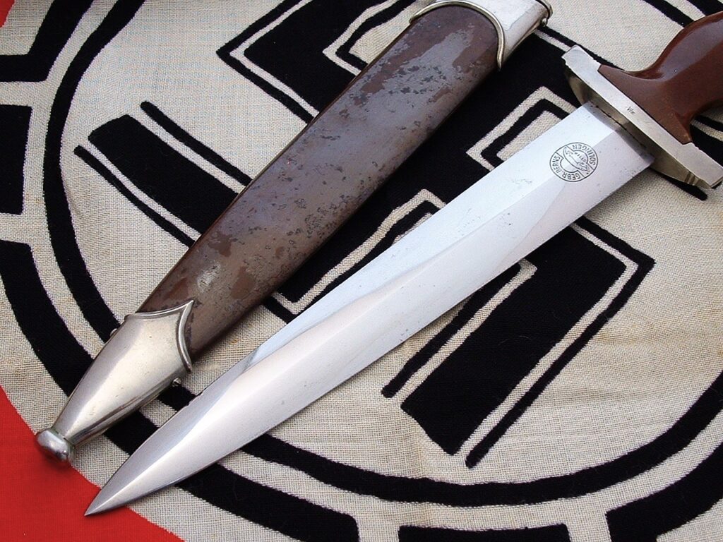 4 - Early Rare Maker SA Dagger by Gebr Berns - D1282