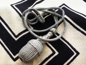 1 - Army Dagger Knot - A838