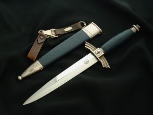 2 - DLV Flier's Knife by Eickhorn - D1284