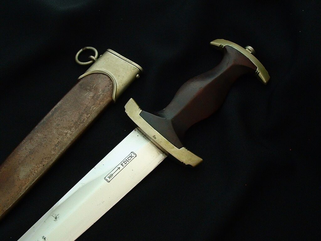 5 - Early NS Stormtrooper's Dagger by F. Dick - D1287
