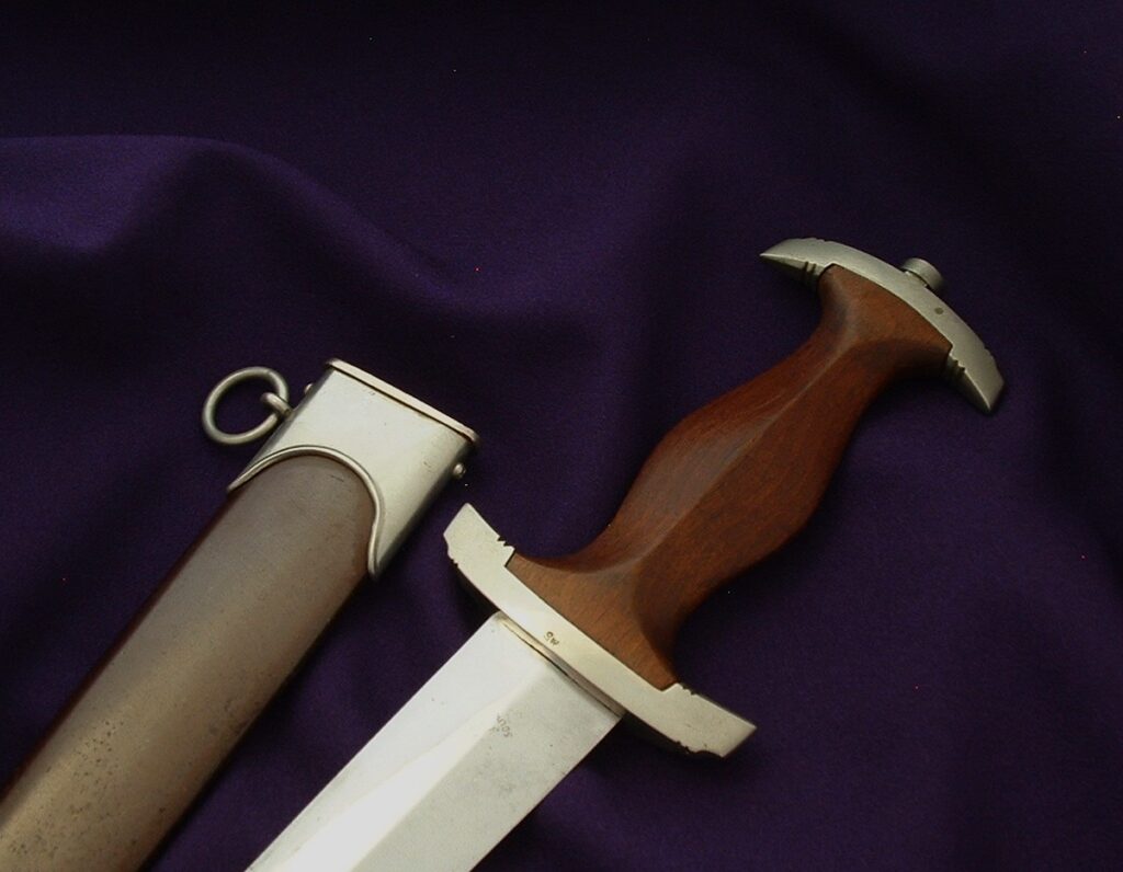 6 - SA Ground Rohm Honor Dagger by Pack - D1289
