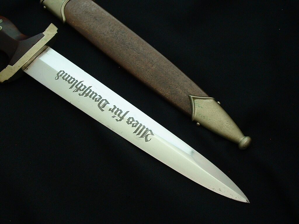 8 - Early NS Stormtrooper's Dagger by F. Dick - D1287